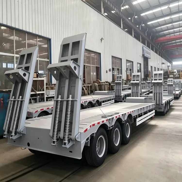 Semirreboque de transporte pesado de plataforma rebatível ultrabaixa